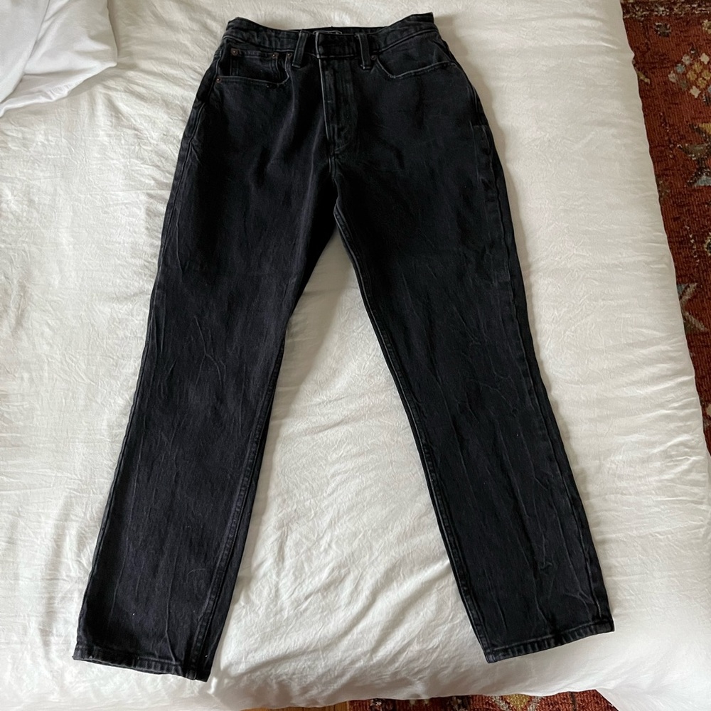 Abercrombie Curve Love Mom Jeans Black